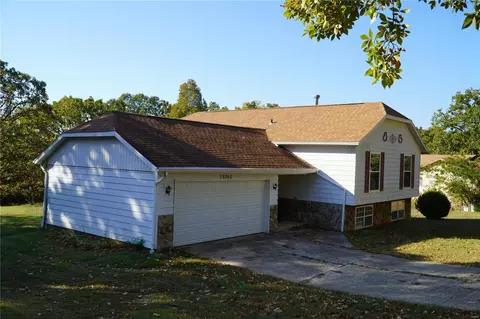 16360 Walter Dr, Plato, MO 65552 photo 1
