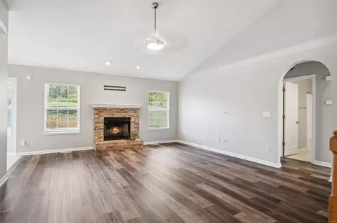 2716 Post Meadows Dr, O'fallon, MO 63368 photo 7