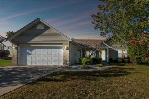 2716 Post Meadows Dr, O'fallon, MO 63368 photo 21