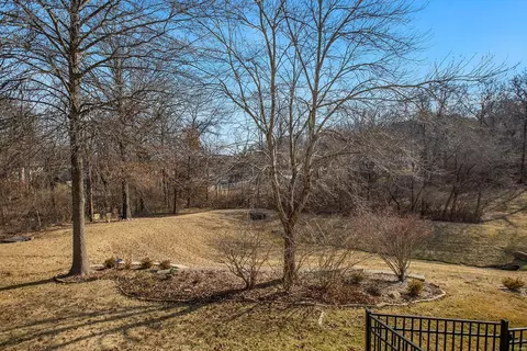 Exterior - 1509 Dietrich Ridge Dr, Ballwin, MO 63021 photo 6 of 14