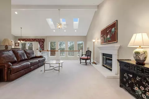 Living - 1509 Dietrich Ridge Dr, Ballwin, MO 63021 photo 1 of 5