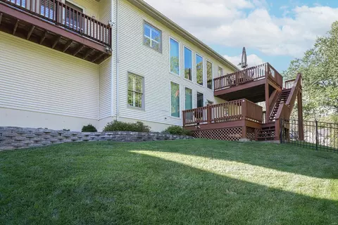 Exterior - 1509 Dietrich Ridge Dr, Ballwin, MO 63021 photo 9 of 14
