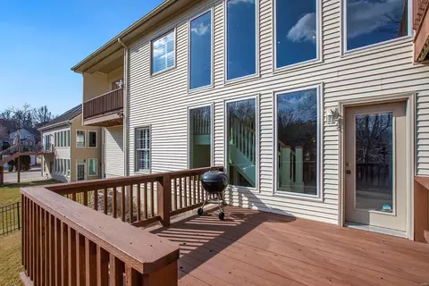 Exterior - 1509 Dietrich Ridge Dr, Ballwin, MO 63021 photo 5 of 14