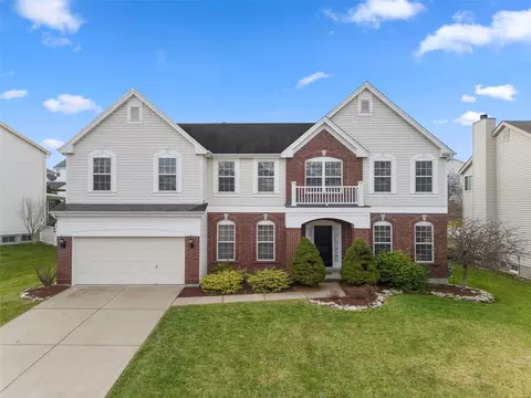 7777 Boatside Dr, Dardenne Prairie, MO 63368 photo 2