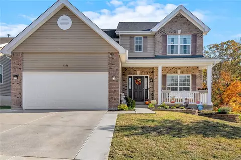 5246 Footpath Ct, Eureka, MO 63025