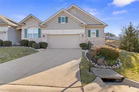 5554 Aberdour Ln, Saint Louis, MO 63129