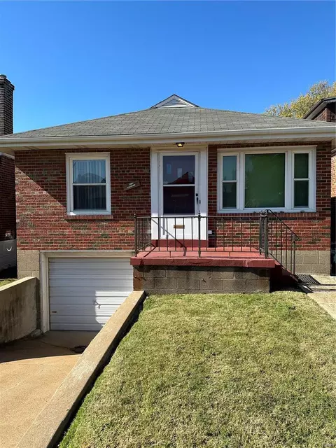 4219 Dressell Ave, Saint Louis, MO 63120
