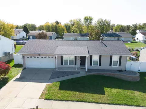 1326 War Bonnet Dr, O'fallon, MO 63366 photo 18