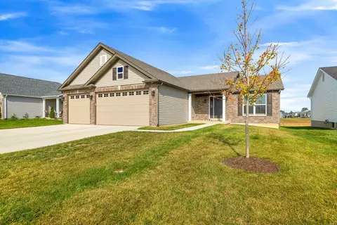 2007 White Branch Dr, Saint Paul, MO 63366