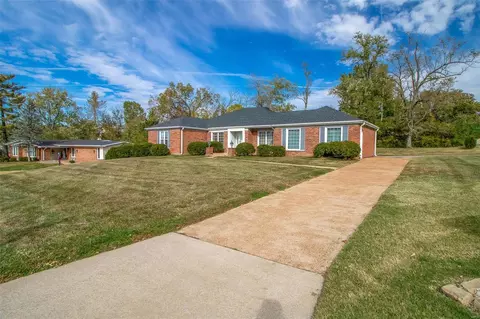 400 Mayfair Dr, Ballwin, MO 63011 photo 57