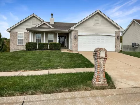 13120 Crestwood Bend Ln, Black Jack, MO 63033