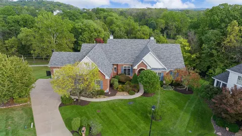 4300 Austin Pass Ct, Saint Charles, MO 63304