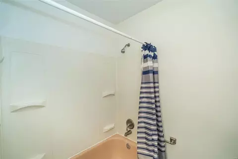 5 N Meadow Dr, O'fallon, MO 63366 photo 18
