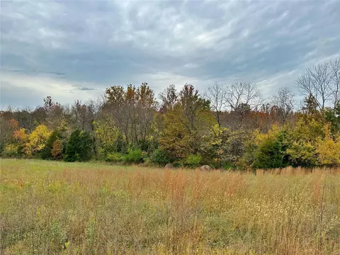 2451 S Point Prairie Rd #22, Unincorporated, MO 63348