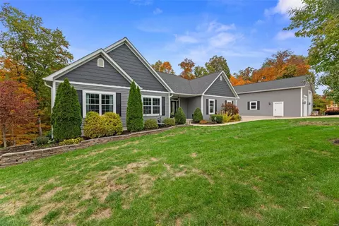 150 Duello Woods Ln, Lake Saint Louis, MO 63367