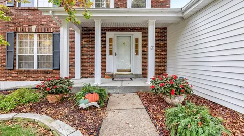 505 Lighthouse Point Dr, Wildwood, MO 63040 photo 2