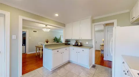 871 Warwick Ln, Saint Louis, MO 63122 photo 12