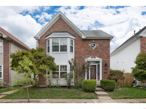 958 Morehouse Ln, University City, MO 63130
