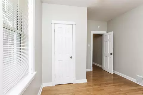 5427 Gresham Ave, Saint Louis, MO 63109 photo 15