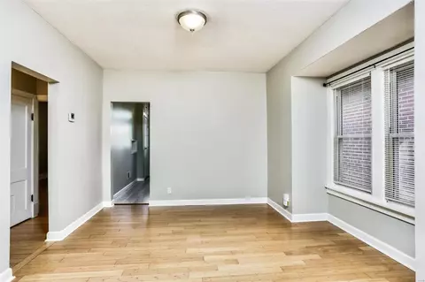 5427 Gresham Ave, Saint Louis, MO 63109 photo 6