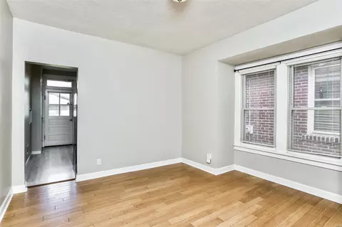5427 Gresham Ave, Saint Louis, MO 63109 photo 14