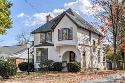 7400 Devonshire Ave, Shrewsbury, MO 63119