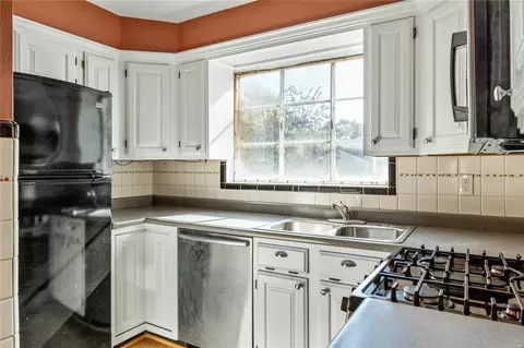 7400 Devonshire Ave, Shrewsbury, MO 63119 photo 13