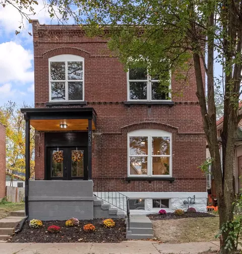 4236 Wyoming St, Saint Louis, MO 63116