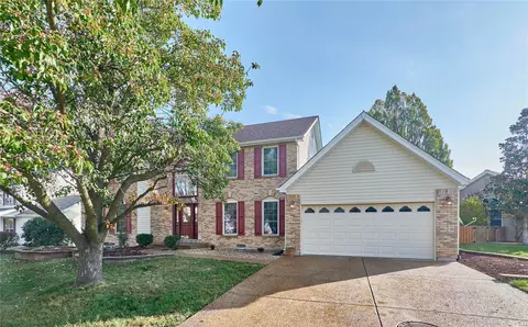7309 Watsons Parish Dr, O'fallon, MO 63368