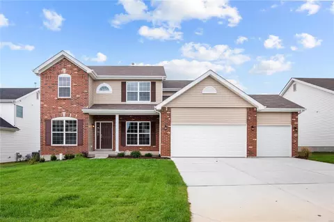 1042 Kennedy Ln, Ballwin, MO 63011