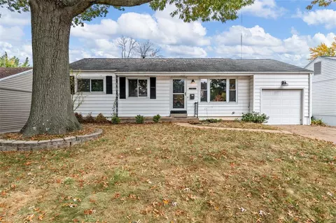 6911 General Sherman Ln, Saint Louis, MO 63123