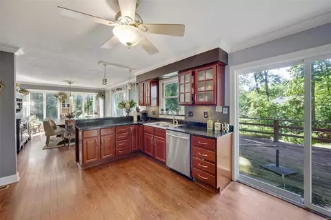 11 Glenworth Ct, Manchester, MO 63011 photo 8
