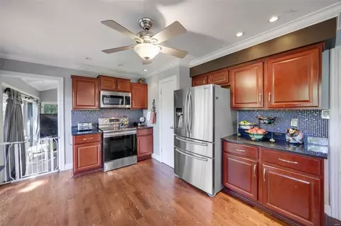11 Glenworth Ct, Manchester, MO 63011 photo 7