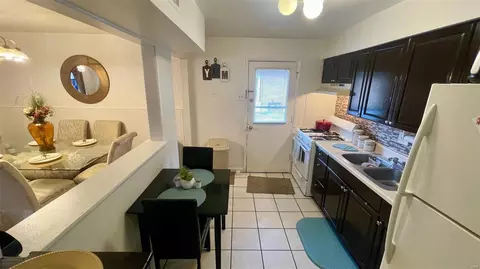 3908 Wright Ave, Saint Ann, MO 63074 photo 7
