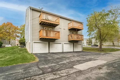 1332 Highland Oaks Dr #B, Ballwin, MO 63021 photo 37