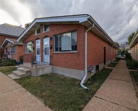 7309 Michigan Ave, Saint Louis, MO 63111
