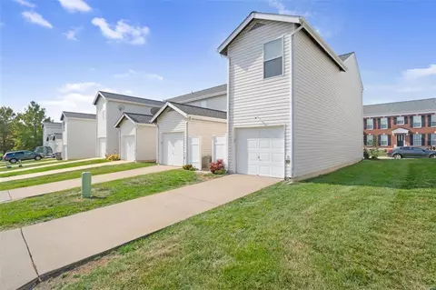 716 Hyde Dr, O'fallon, MO 63366 photo 18