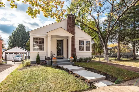 7052 Winona Ave, Saint Louis, MO 63109