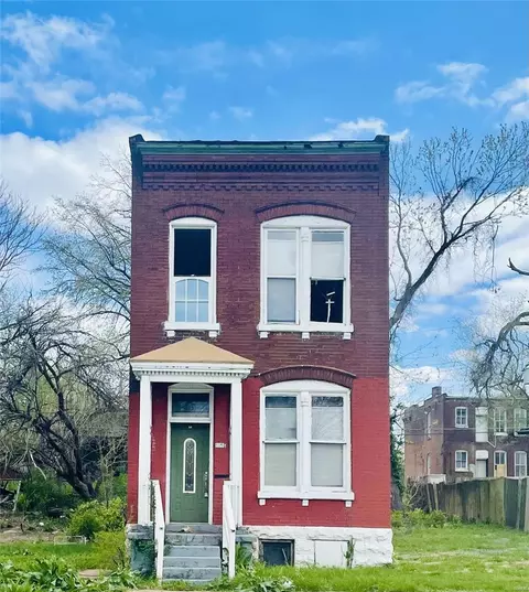 1516 E John Ave, Saint Louis, MO 63107