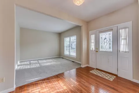 271 Windy Acres Estates Dr, Ballwin, MO 63021 photo 5