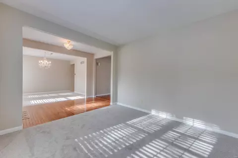 271 Windy Acres Estates Dr, Ballwin, MO 63021 photo 9