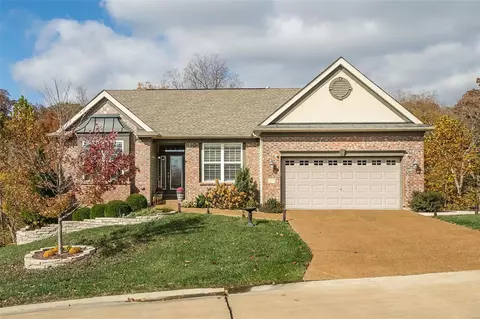 4217 Napa View Ln, Saint Charles, MO 63304
