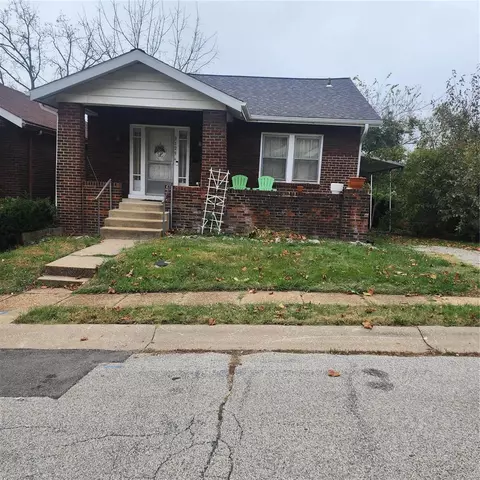 3129 Elsworth Pl, Saint Louis, MO 63121