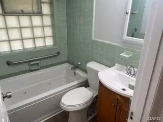 10532 Seaton Dr, Saint Louis, MO 63137 photo 8