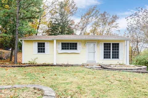 69 Guylyn Pl, Valley Park, MO 63088