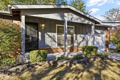 1225 Dorne Dr, Manchester, MO 63021 photo 2
