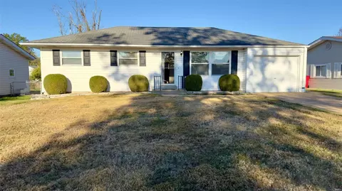 11029 Patsy Dr, Saint Louis, MO 63123