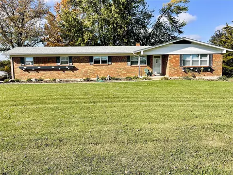 1743 Highway W, Foristell, MO 63348