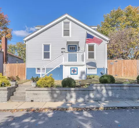 413 W Holden Ave, Saint Louis, MO 63125