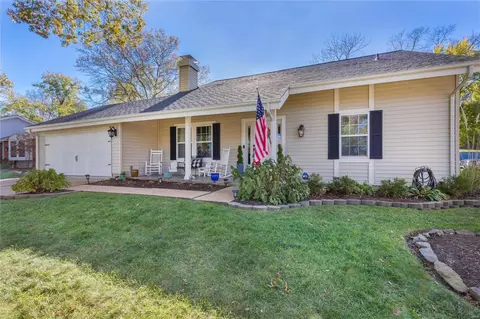 1409 Mont Dore Dr, Manchester, MO 63021 photo 4